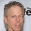 Greg Germann au casting